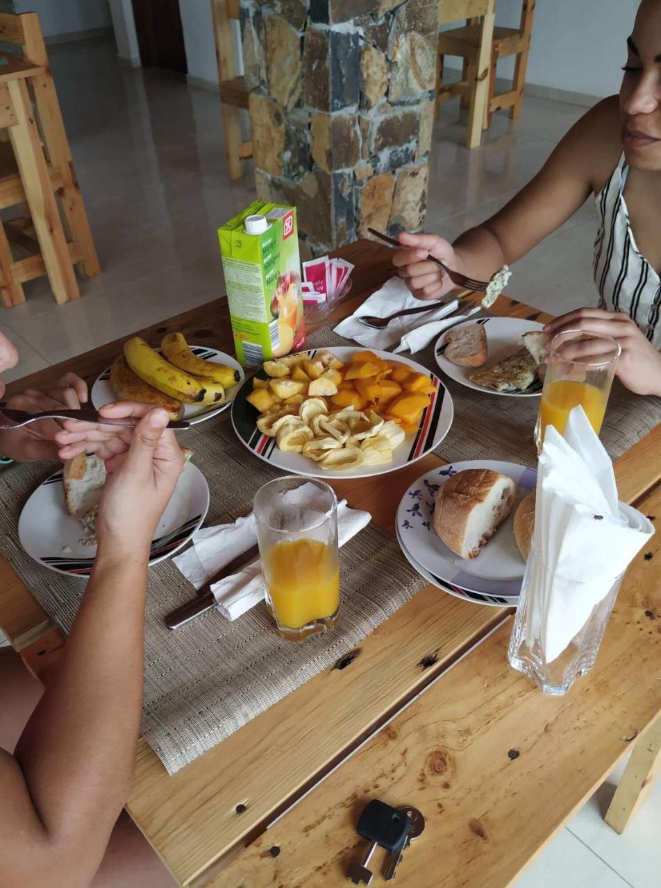 Domus Guesthouse Santana Kültér fotó