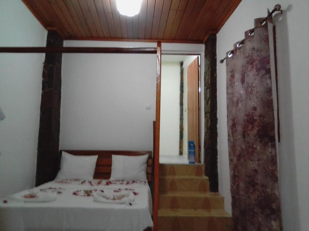 Domus Guesthouse Santana Kültér fotó
